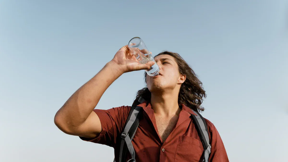 Hydration Tips for Hiking in Hot Weather